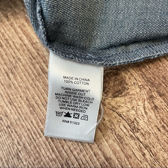 CeCe Womens Denim Shift Embroidered Floral Blue Chambray Winter Frost Size 2 - Picture 4 of 4